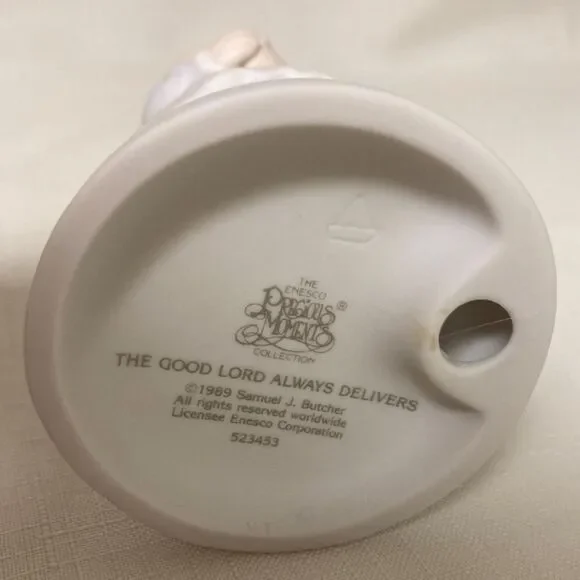 Vtg Precious Moments Maternity Pregnancy Figurine Good Lord Always Delivers 1989